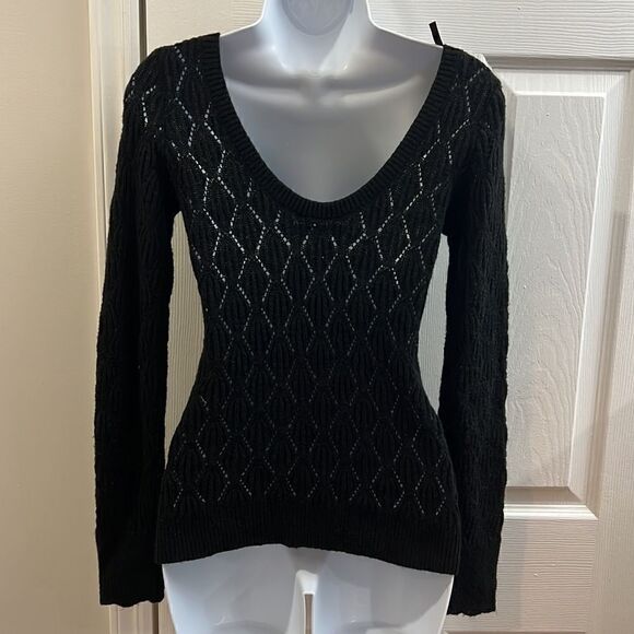 Abercrombie & Fitch scoop back black sweater size S - Picture 2 of 8